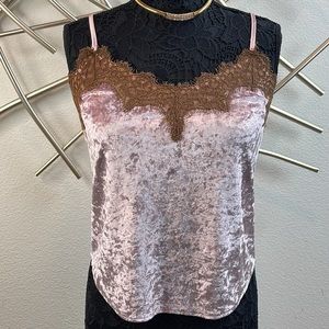 DEANE Pink Velvet Crop Top with Lace Detail Size S/P 95% Polyester 5% Spdx NWT